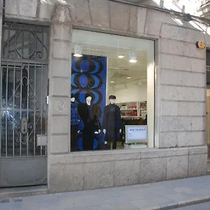 Pensjonat Pensio Viladomat, Girona